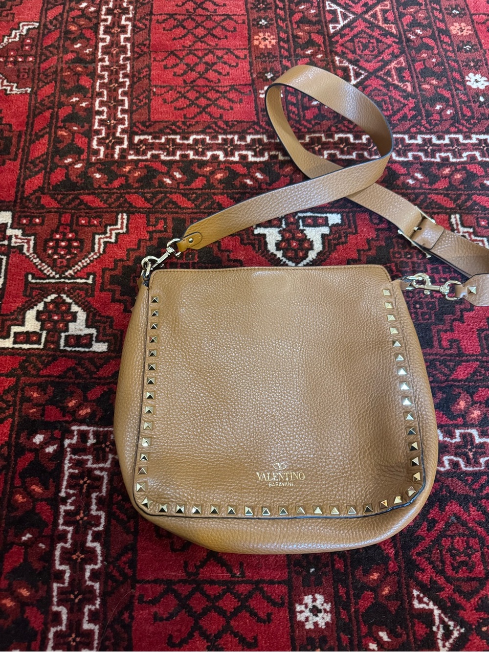 Valentino Garavani Rockstud Tan Leather Small Hobo Crossbody - Picture 4 of 7
